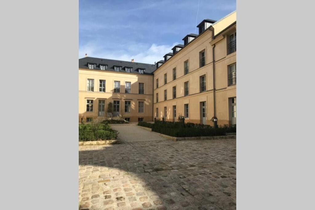 L'Independance Apartment Versailles Exterior photo